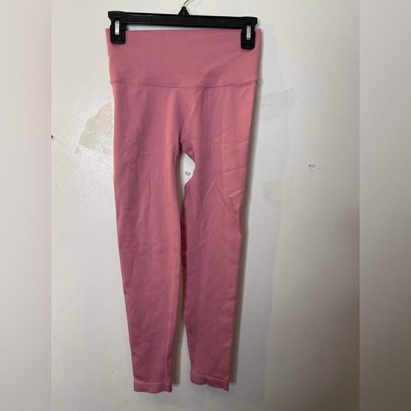 Victoria Secret Ribbed Seamless Legging size small - Picture 1 of 7